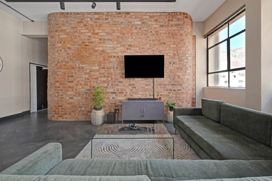 2 Bedroom Property for Sale in Cape Town City Centre Western Cape